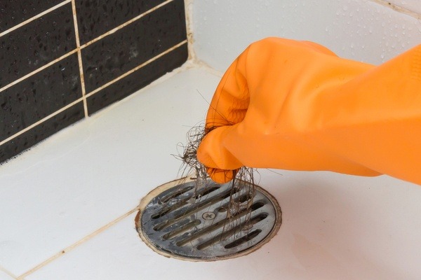 bathroom drain smell